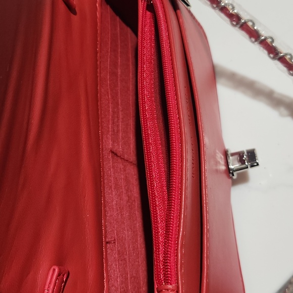 Badgley Mischka crossbody NWT - Picture 9 of 10